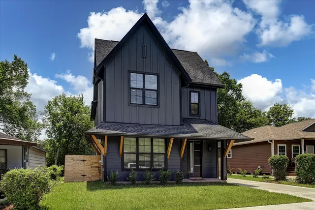 Popular Southlawn Real Estate