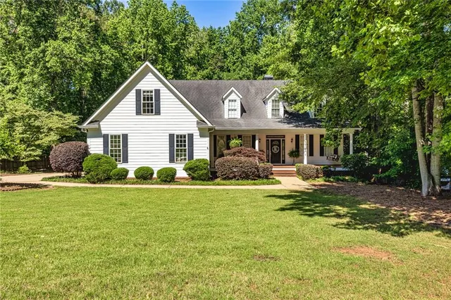 Popular Lake Redwine Real Estate