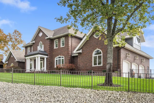 Expensive Grandview By The Lake Real Estate