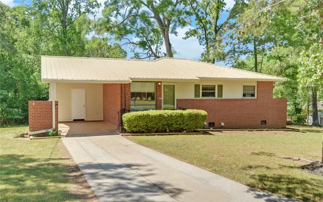 Cheap 640-Hart County - GA Real Estate