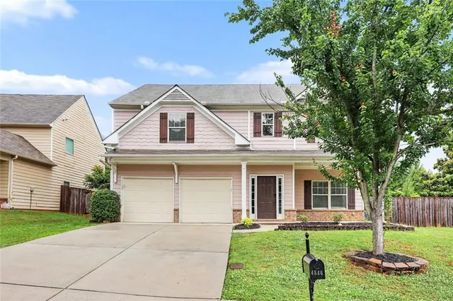 Popular HICKORY ESTATES @ SHILOH RIDGE Real Estate