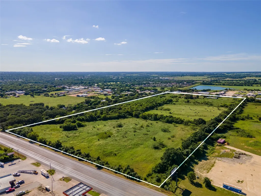 1866 E Washington St, Stephenville, TX 76401