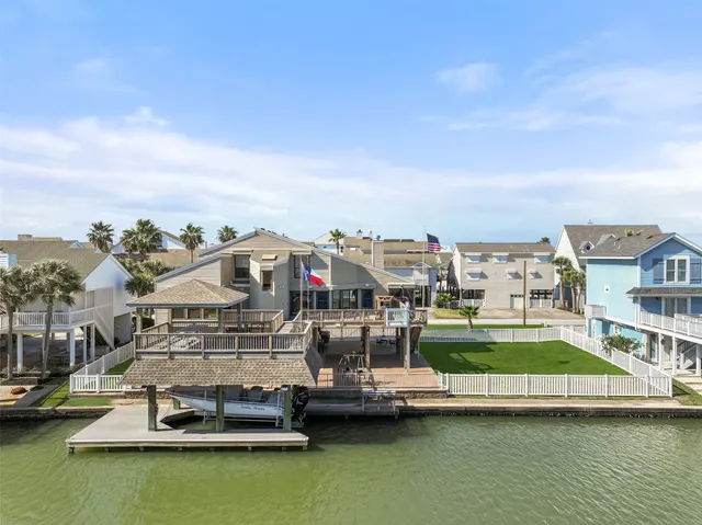 Expensive Pirates Cove Real Estate