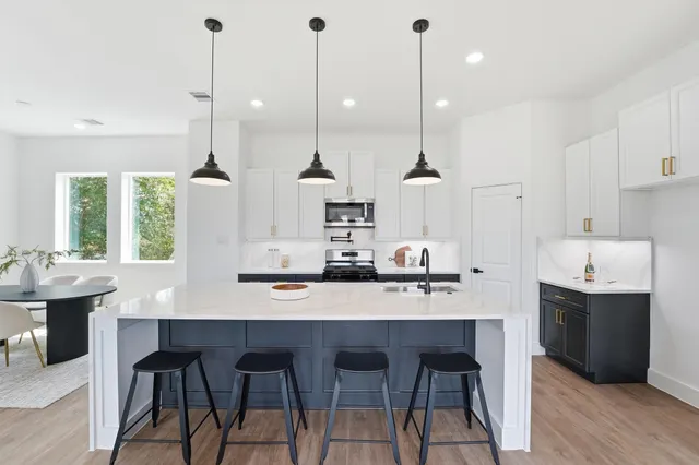 Popular Chapter of Bastrop Real Estate