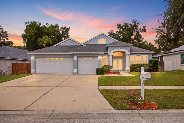 Popular RIVER CROSSING ESTATES PH 4 Real Estate