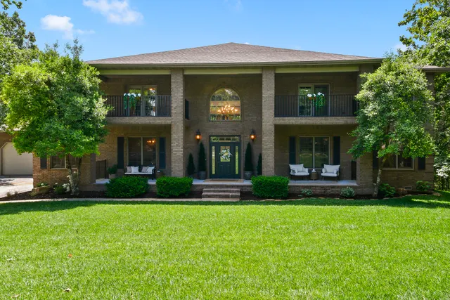Expensive Stonebridge Village Real Estate