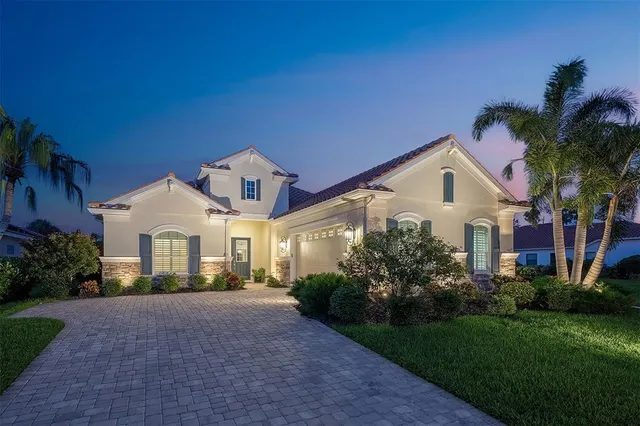 Popular BOCA ROYALE Real Estate