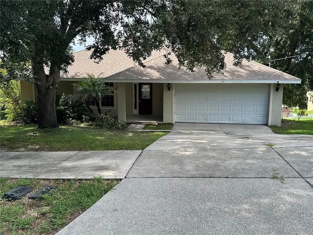 Popular AMANDAS PLACE Real Estate