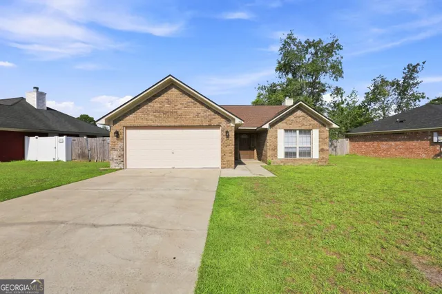 Popular Fairington Real Estate