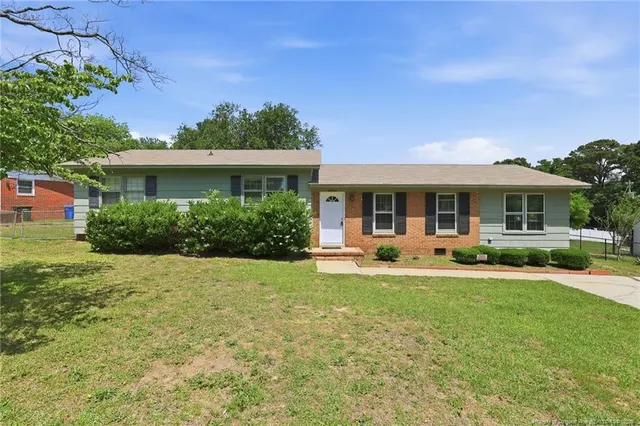Popular South Hills Real Estate