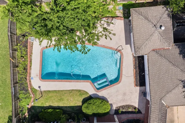 Popular Inwood Forest Sec 05 Real Estate