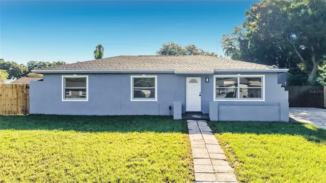 Popular FOX BRIAR Real Estate