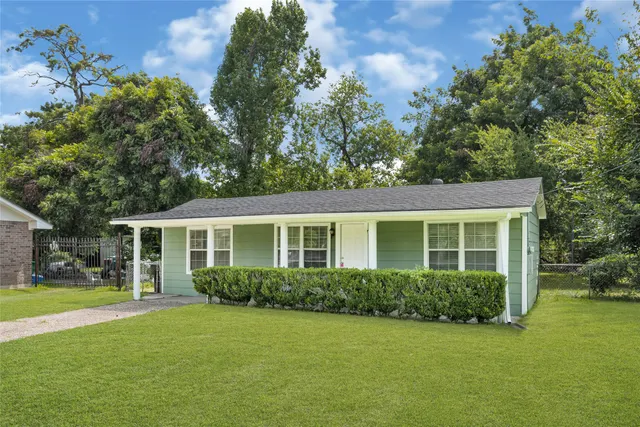 Popular Barclay Place Sec 01 Real Estate