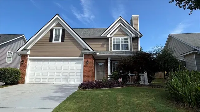 Popular Autumn Lake Real Estate