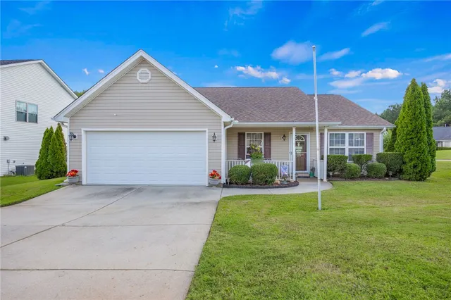 Popular Hembree Station Real Estate