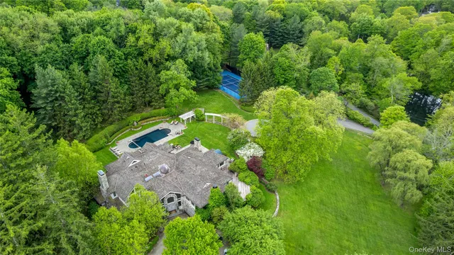 Popular Chappaqua Real Estate