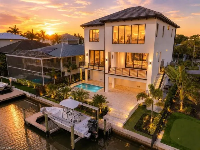 Expensive GULF HARBOR Real Estate