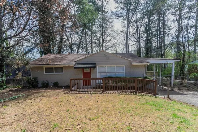Popular Pinehill Estates Real Estate