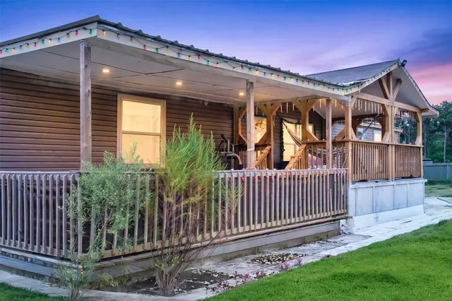 Popular Camino Real Real Estate