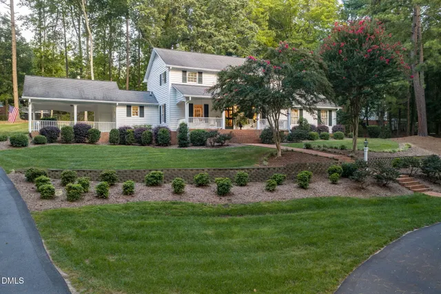 Popular Bellwood Acres Real Estate