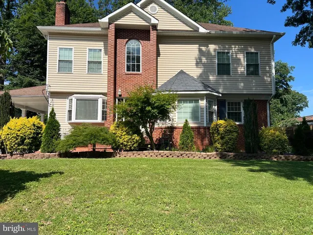 Expensive North Springfield Real Estate