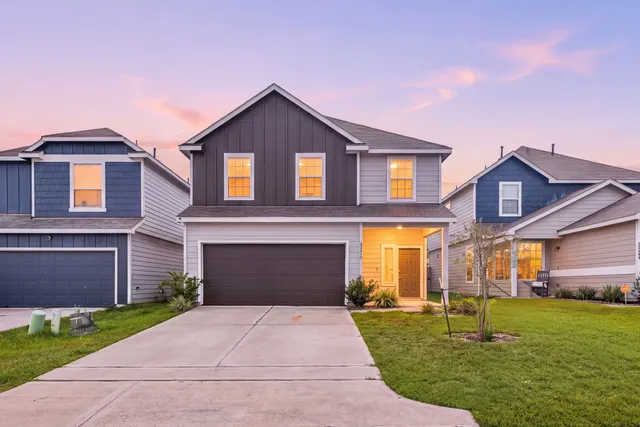 Popular Imperial Heights Real Estate