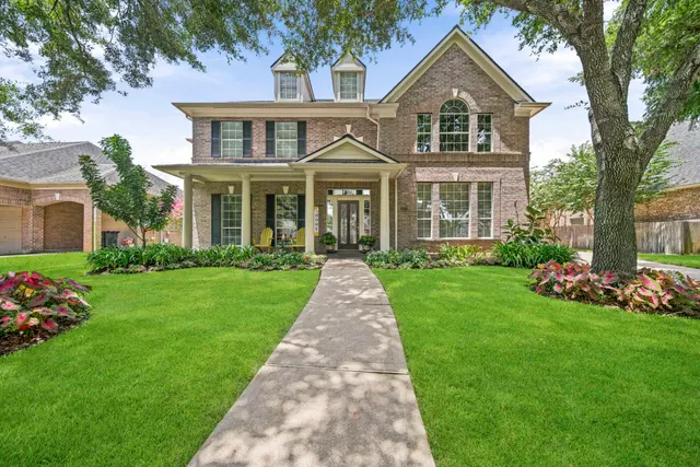 Expensive Waterside Estates Real Estate