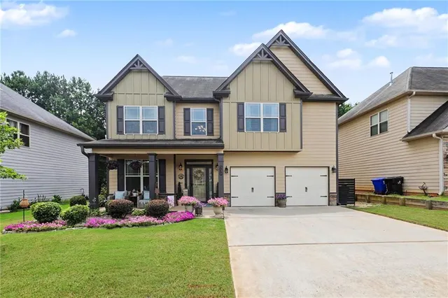 Popular SUMMIT POINTE Real Estate