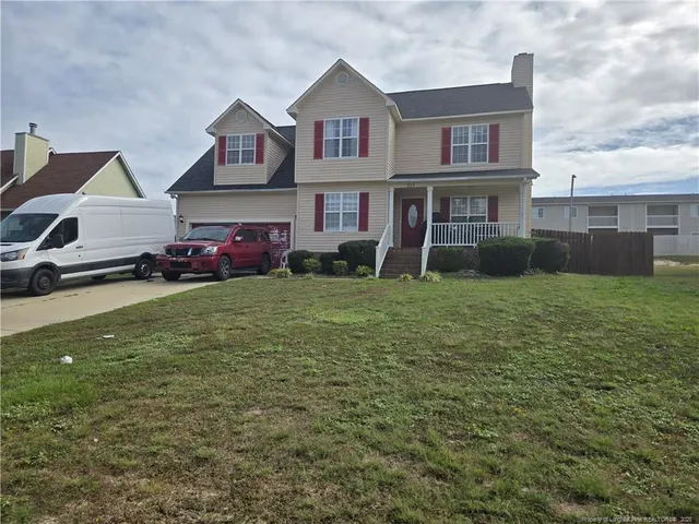 Cheap Laketree Real Estate