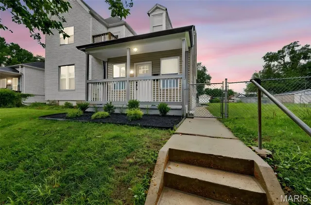 Popular Ivorys Real Estate