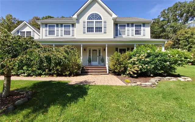 442 Clove Road, Monroe NY 10950