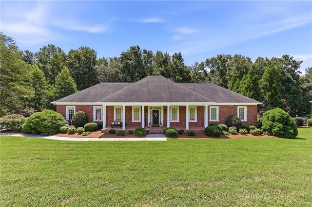Popular Mount Vernon Meadows Real Estate