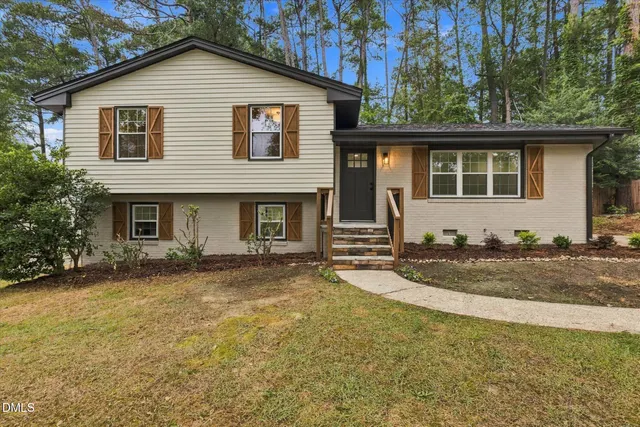 Popular Brentwood Estates Real Estate