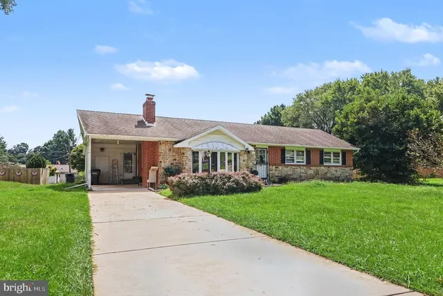 Cheap Colonial Acres Real Estate