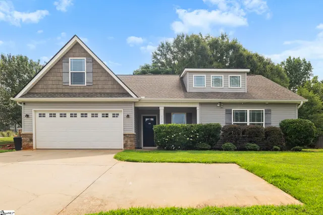 Popular Hammett Pointe Real Estate