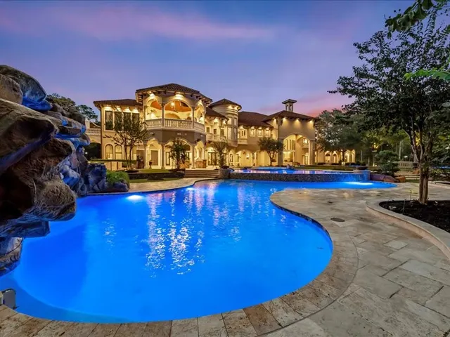 Expensive Magnolia Real Estate