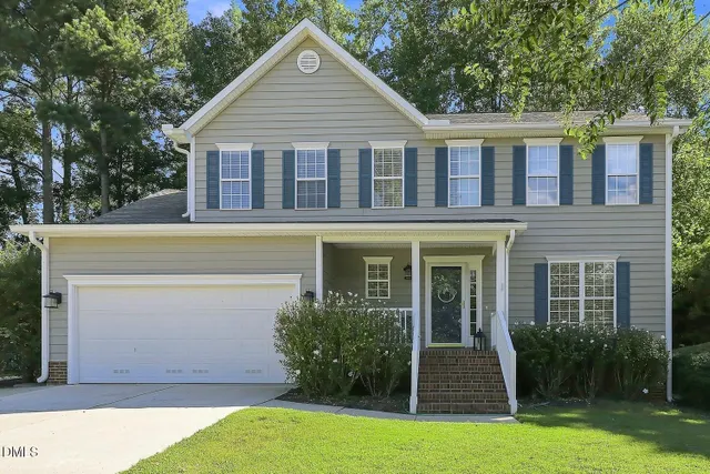 Popular Fieldstone Village Real Estate