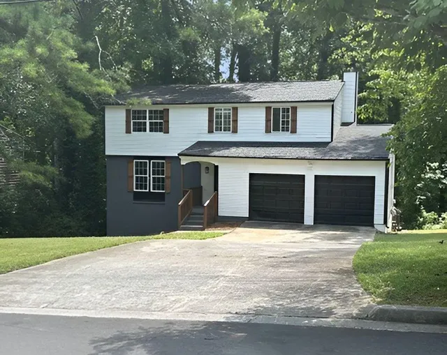Popular AMBERLY VILLAGE Real Estate