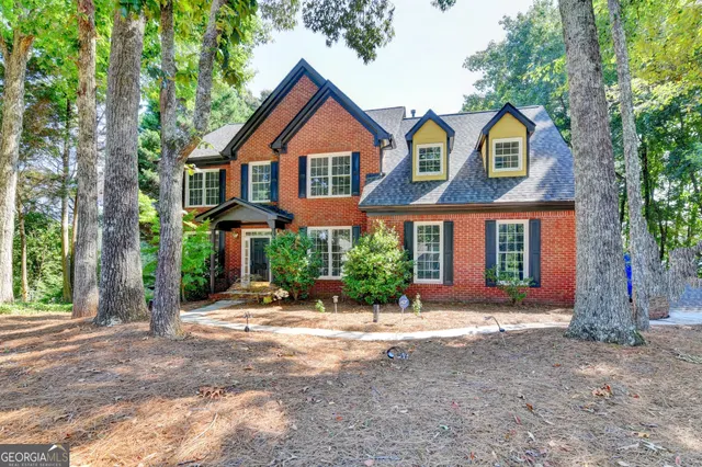 Popular LAUREN TRACE Real Estate