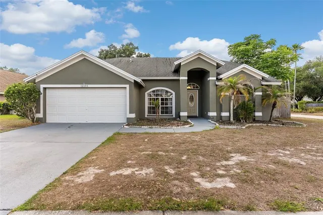Popular RIVERGLEN UNIT 1 Real Estate