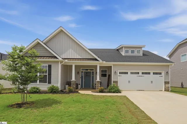 Popular Abelia Meadows Real Estate