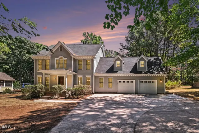Popular New Light Falls Real Estate