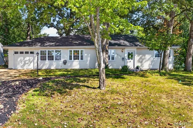 Popular Elmont Park Real Estate