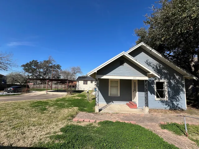 Popular J NICHOLS Real Estate