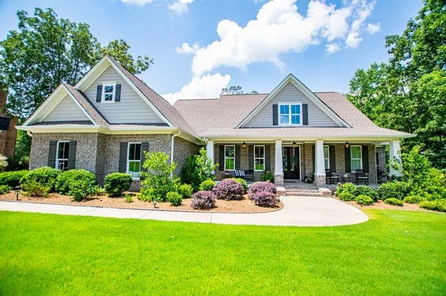 Popular River Walk Real Estate