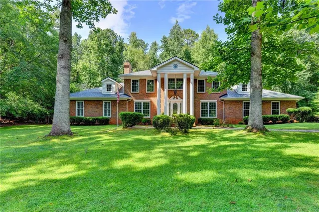 Popular Five Acre Estates Real Estate