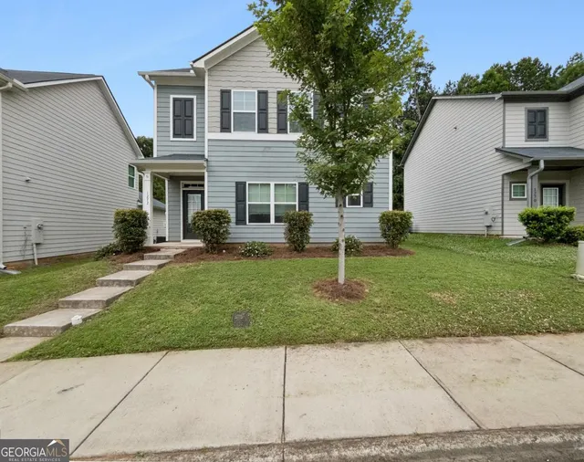 Popular Towne Square Real Estate