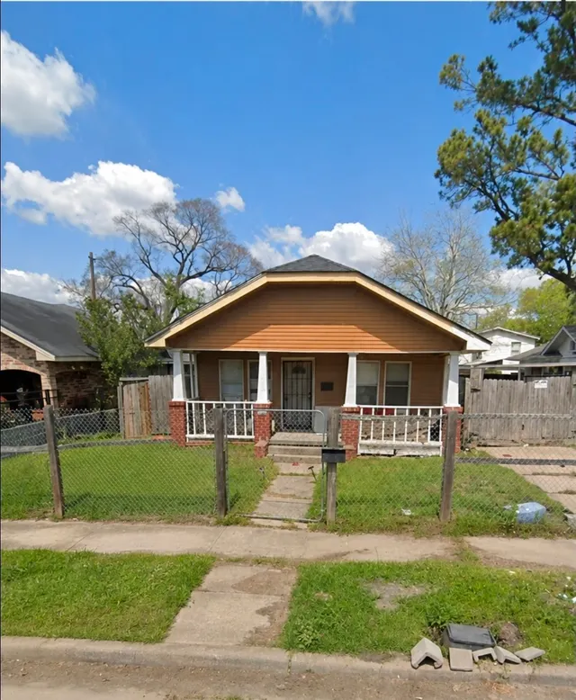 Popular Lawndale Real Estate