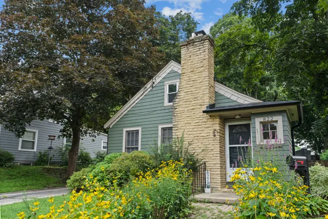 Popular Fuller and Wheats Real Estate