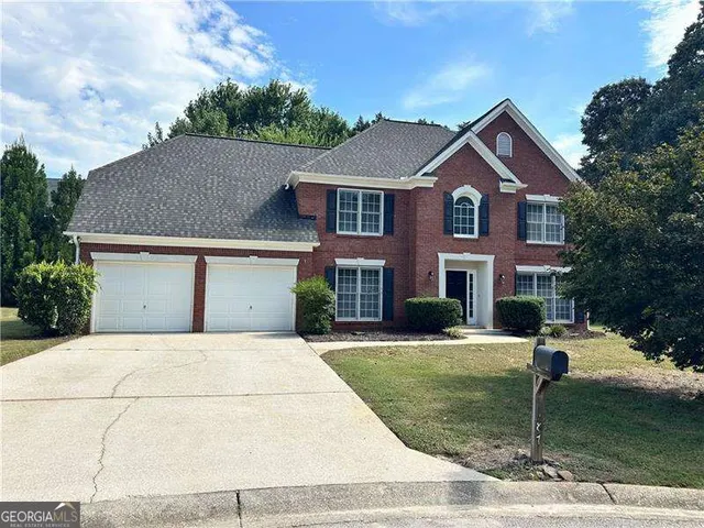 Popular Hunters glen Real Estate